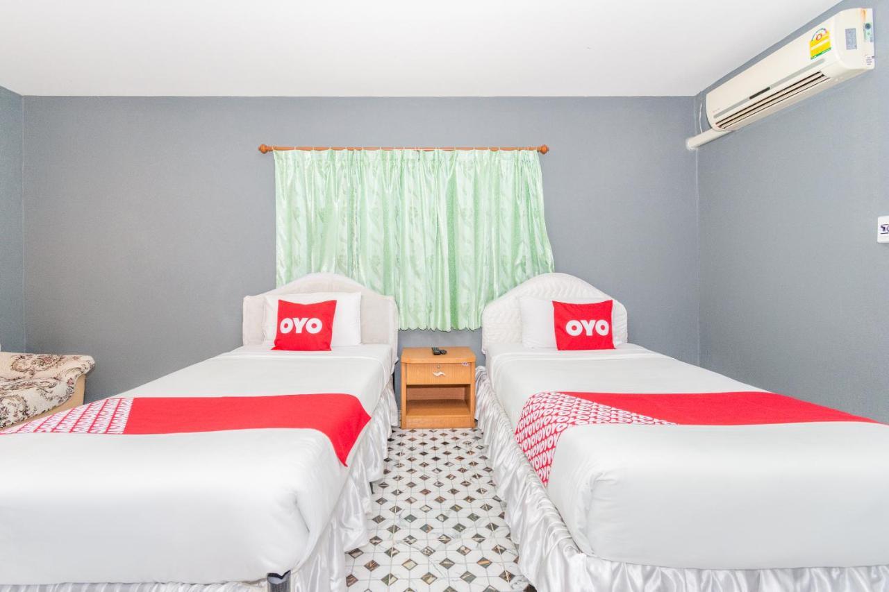 Oyo 712 Baandin Resort Phetchaburi Exterior foto